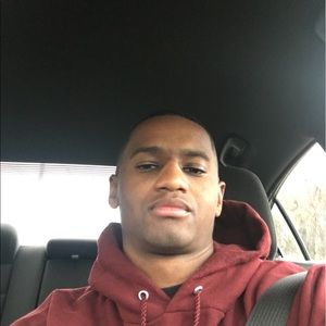 Meet your Posher, Jonathan